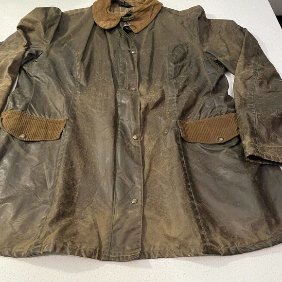 BRITTON Burghley Olive Wax Jacket We’ll Worn Distressed Size Large - Picture 3 of 13